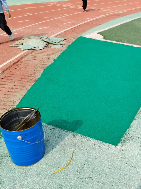 万宁球场翻新修补改造专项服务介绍